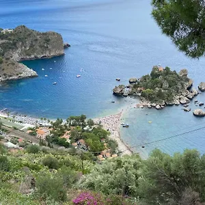 Apartment Don Mimi Guarnaschelli La Dependace, Taormina