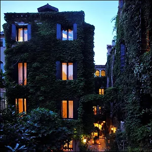 *** Hotel Flora Itálie