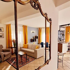 Apartment Donna Rosa - Your In